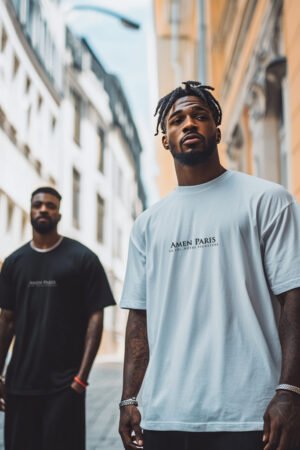 hawakseddy_Blackmen_with_T-shirt_oversize_streetweat_in_the_str_e9afbfc5-2d95-4ab8-8a3d-0c306cdbd3dc copie